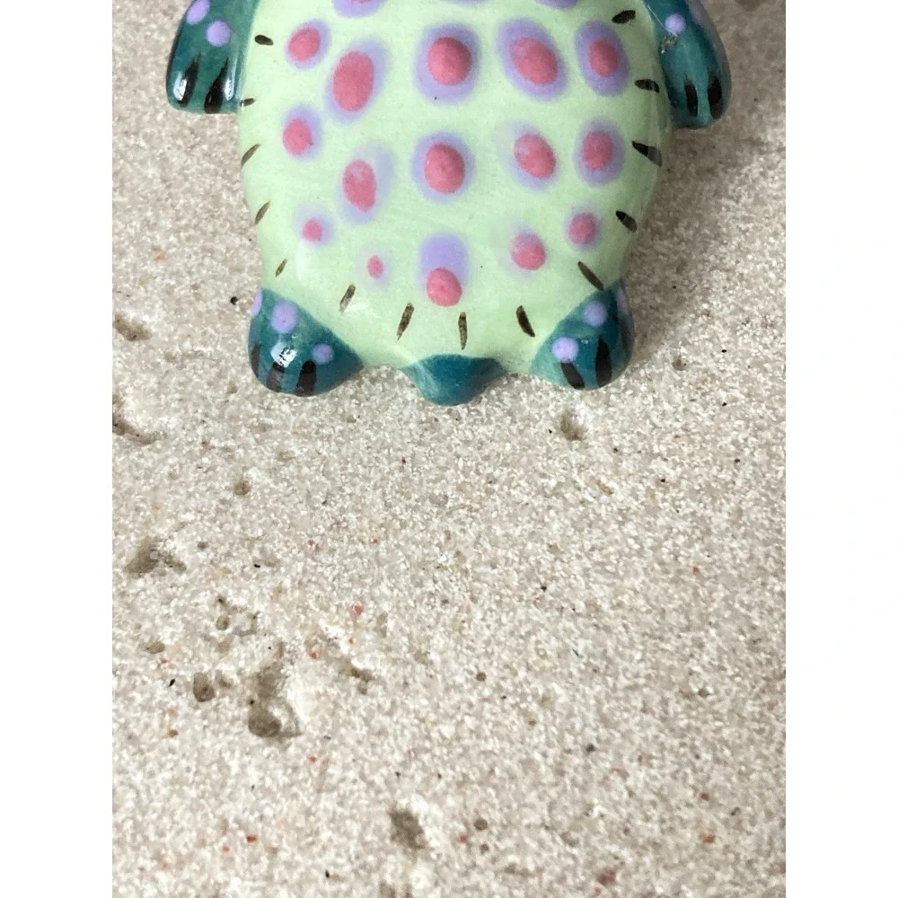 Hand Painted Sea Turtle Brooch Ceramic Green‎ Pink Purple Animal Beachy Coastal